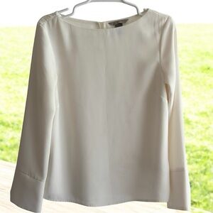 H&M White Long Sleeve Blouse – Minimalist Elegant Top – Size 4